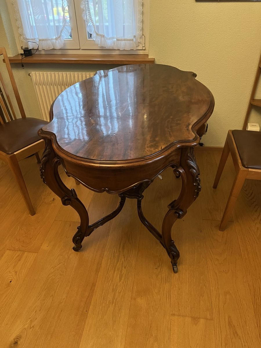 Tavoli: Antiker ovaler Salontisch, ca. 120 x 76cm – Usato da Unterengstringen venduto da Ingo9000 2