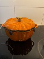 Kürbis Bräter Gusseisen Schmortopf orange neu  Emailiert