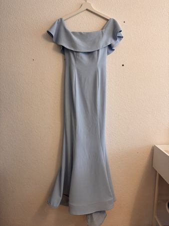 robe bleu clair de soirée 