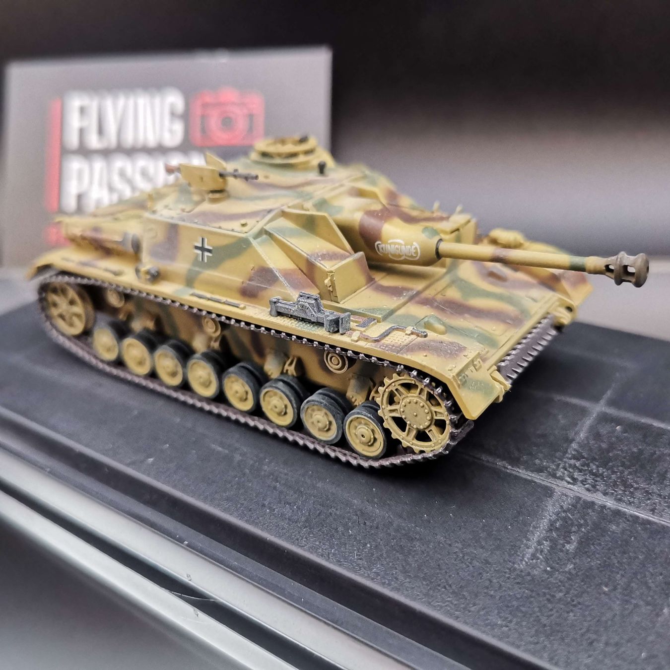 Modellbausätze & Standmodelle: Panzer Sturmgeschütz IV - 1/72 – Gebraucht aus Zürich von flyingpassion 3