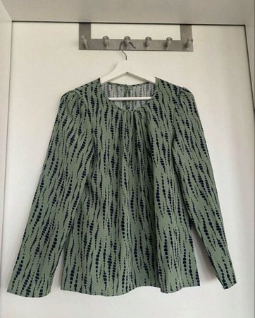 BLUSE GRÖSSE M