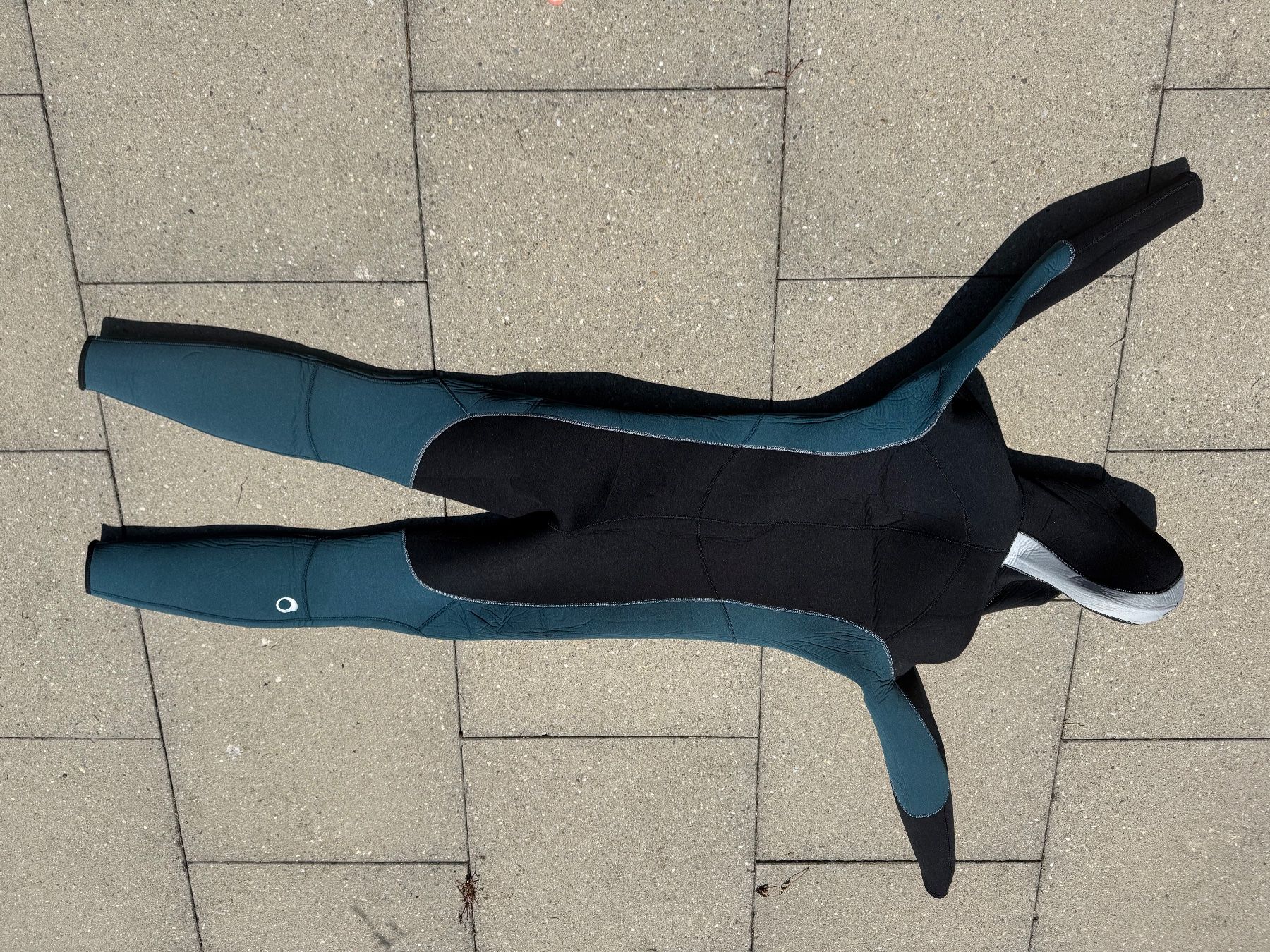 Combinaisons de plongée: wetsuit neoprene 5.5mm - M 165-175 – D'occasion à Zürich par ant_97dj 1