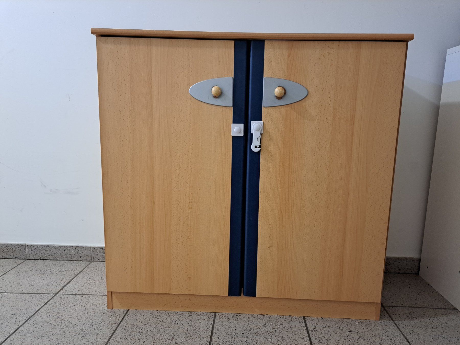 Betten: Baby - Kleinkinderzimmer Set – Gebraucht aus Altishofen von nit13 3