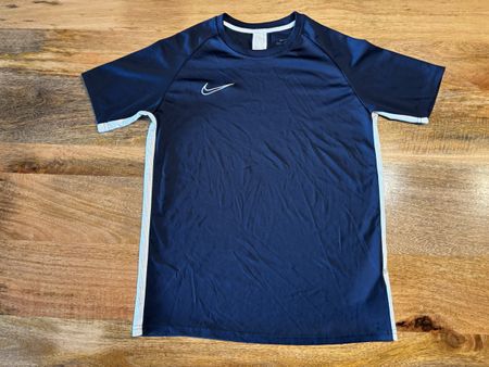 Nike Dry-Fit Sporthirt Gr.158-170
