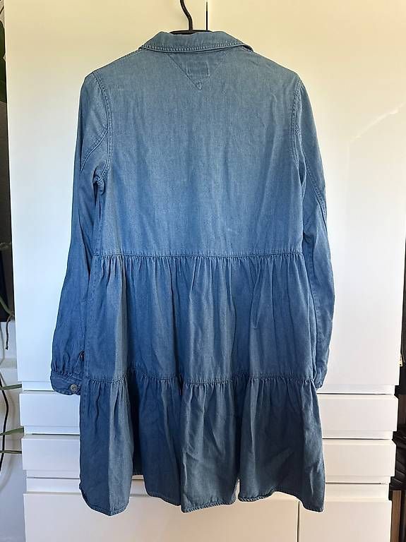 Vestiti: Kleid Denim Tommy Hilfiger – Usato da Brugg AG venduto da Burissa 1