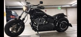 Harley-Davidson Night Train Custom mit schönem Potato Sound
