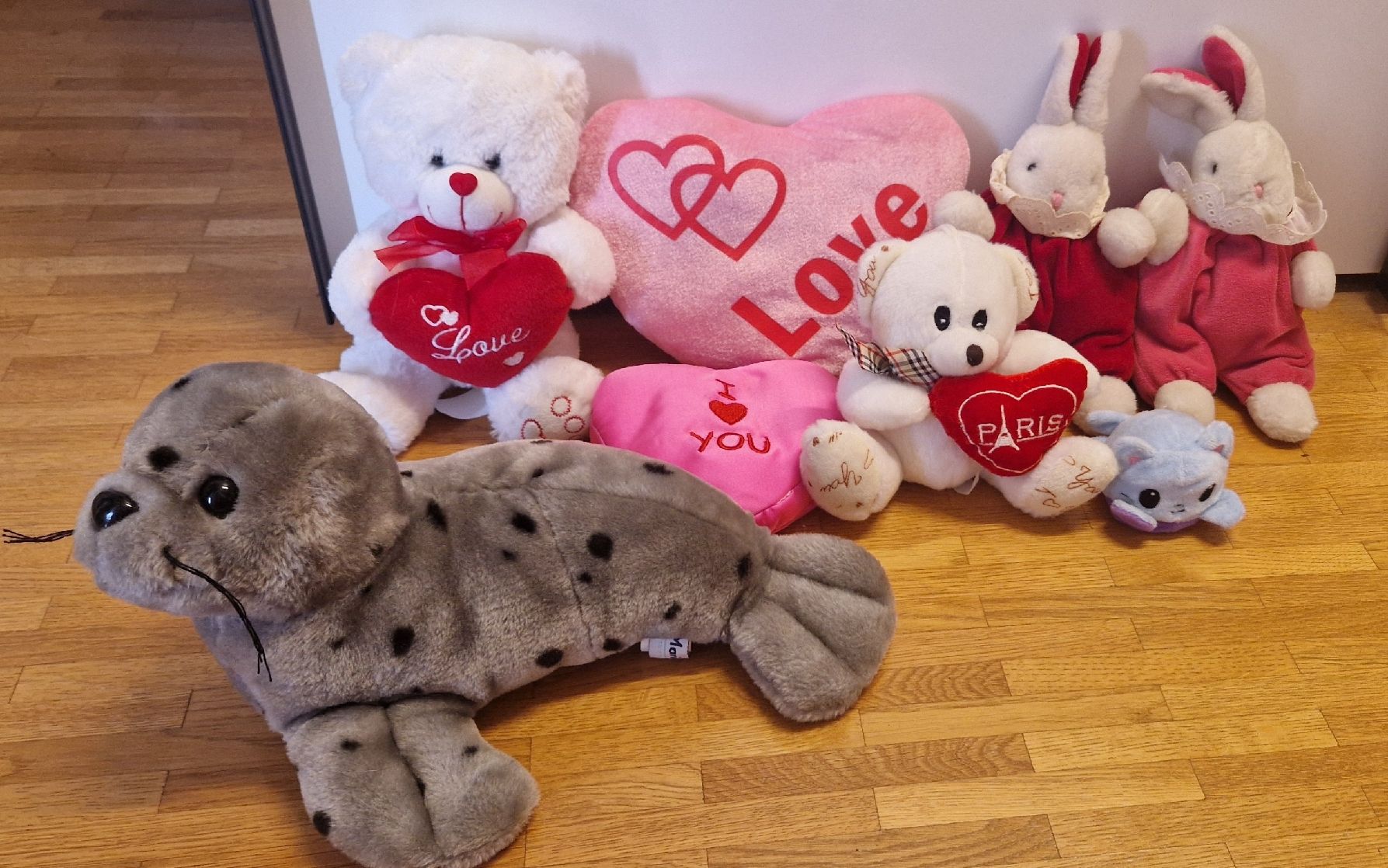 Spielzeuge: Lot de peluches – Neu (gemäss Beschreibung) aus Versoix von aline_b