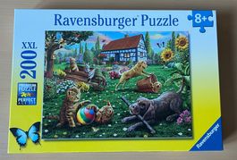 Ravensburger - Playing in the Yard 200XXL - 8+