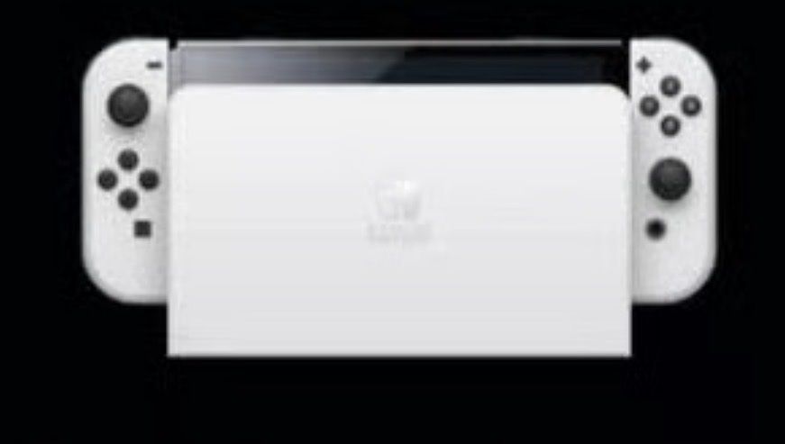 Nintendo Console: Nintendo Switch OLED White + Steeringwheel + 2 extra cons. – Usato da Wald ZH venduto da Carloiten