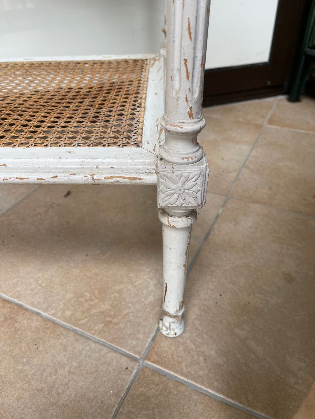Schminktische: Coiffeuse style Louis XVI avec tabouret et table d'appoint – Gebraucht aus La Croix (Lutry) von Sporades 8