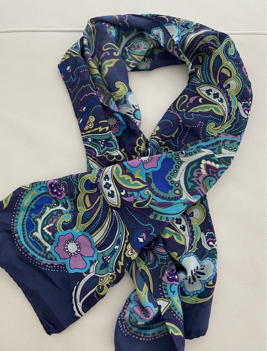 Foulard & Sciarpe: Seiden Schal 🌸 – Usato da Opfikon venduto da Luis144 2