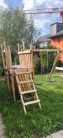 Spielturm mit Schaukel und Rutsche Holz gebraucht