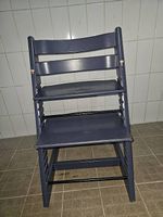 Stokke Tripp Trapp in dunkelblau