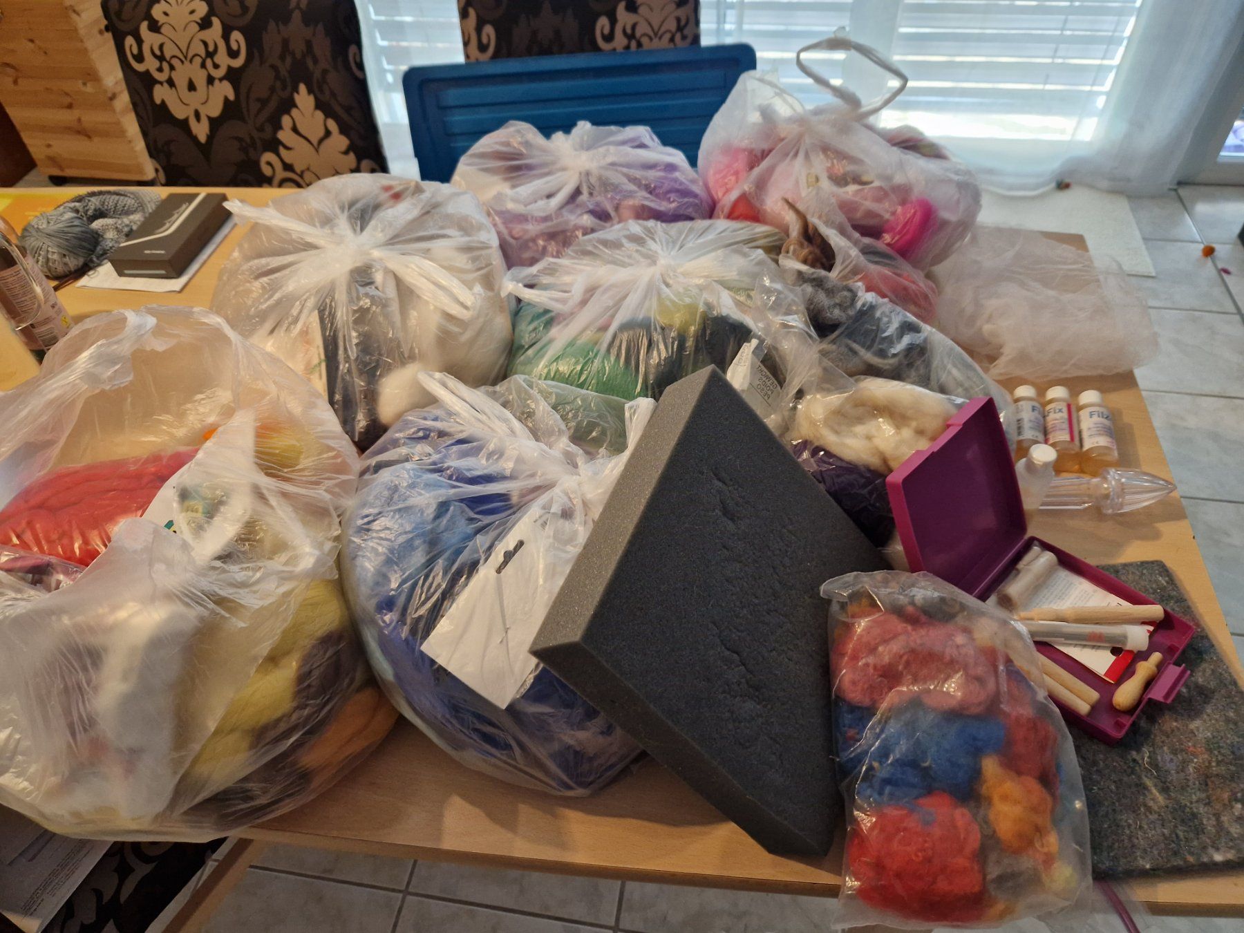 Kit bricolage: Filzmaterial - Ausgiebige Sammlung – Usato da Delémont venduto da Tinkpink 1