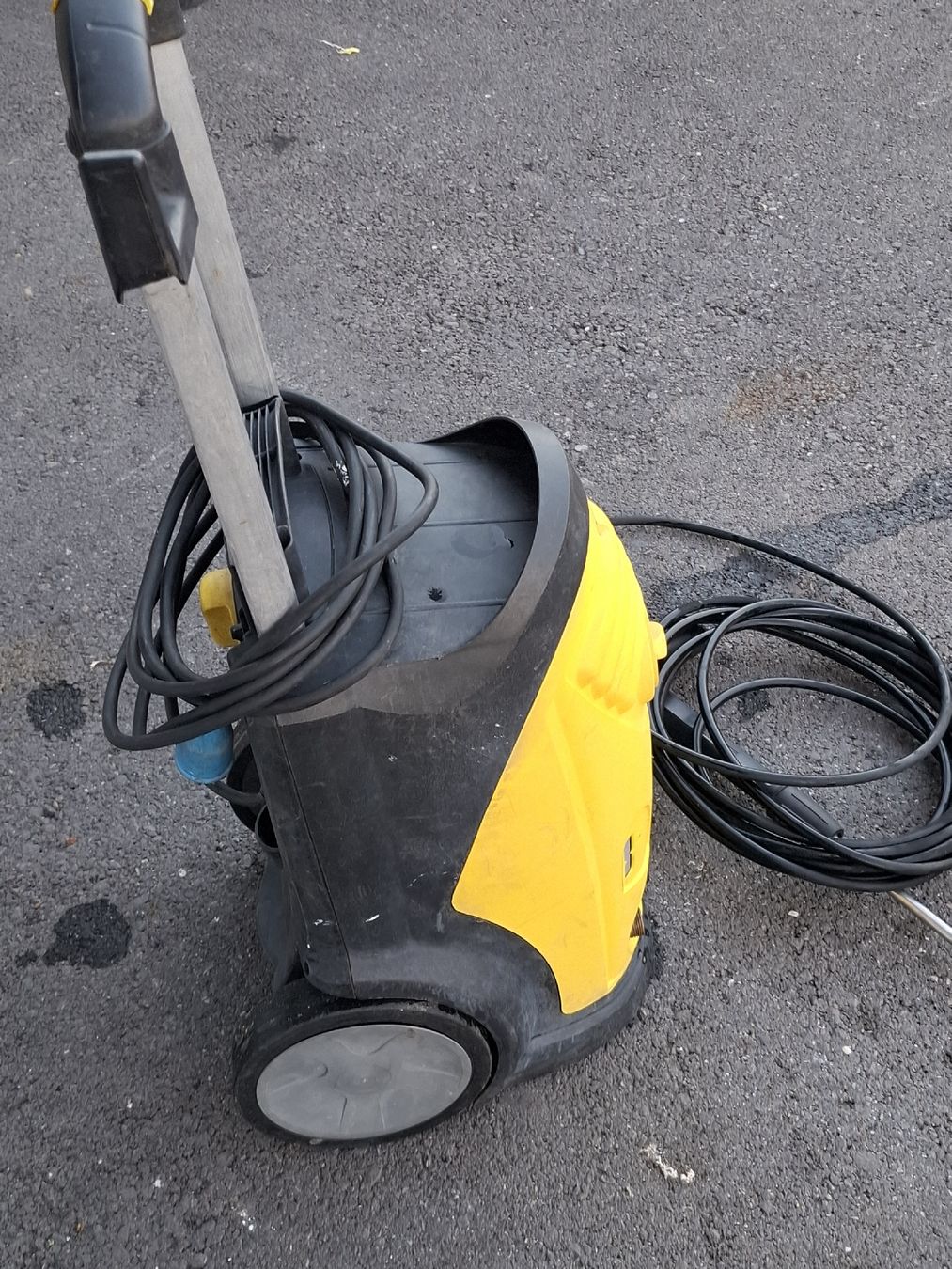 Kärcher Idropulitrici ad alta pressione: KÄRCHER  HD 6 15/C – Usato da Emmenbrücke venduto da dsn15 3