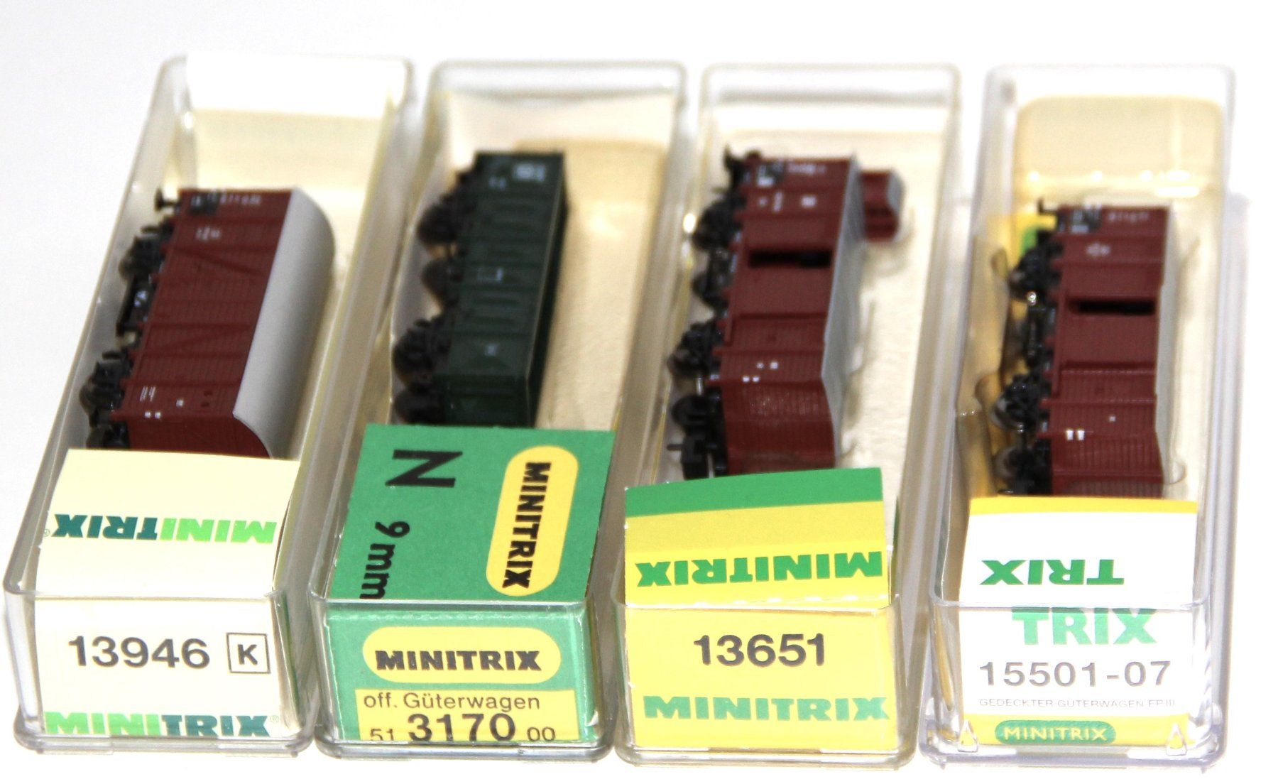 Trix Modellini di ferrovie: Minitrix - Set mit 4 Güterwagen - aus Sammlung - Neu – Usato da Giebenach venduto da eurosportler 1