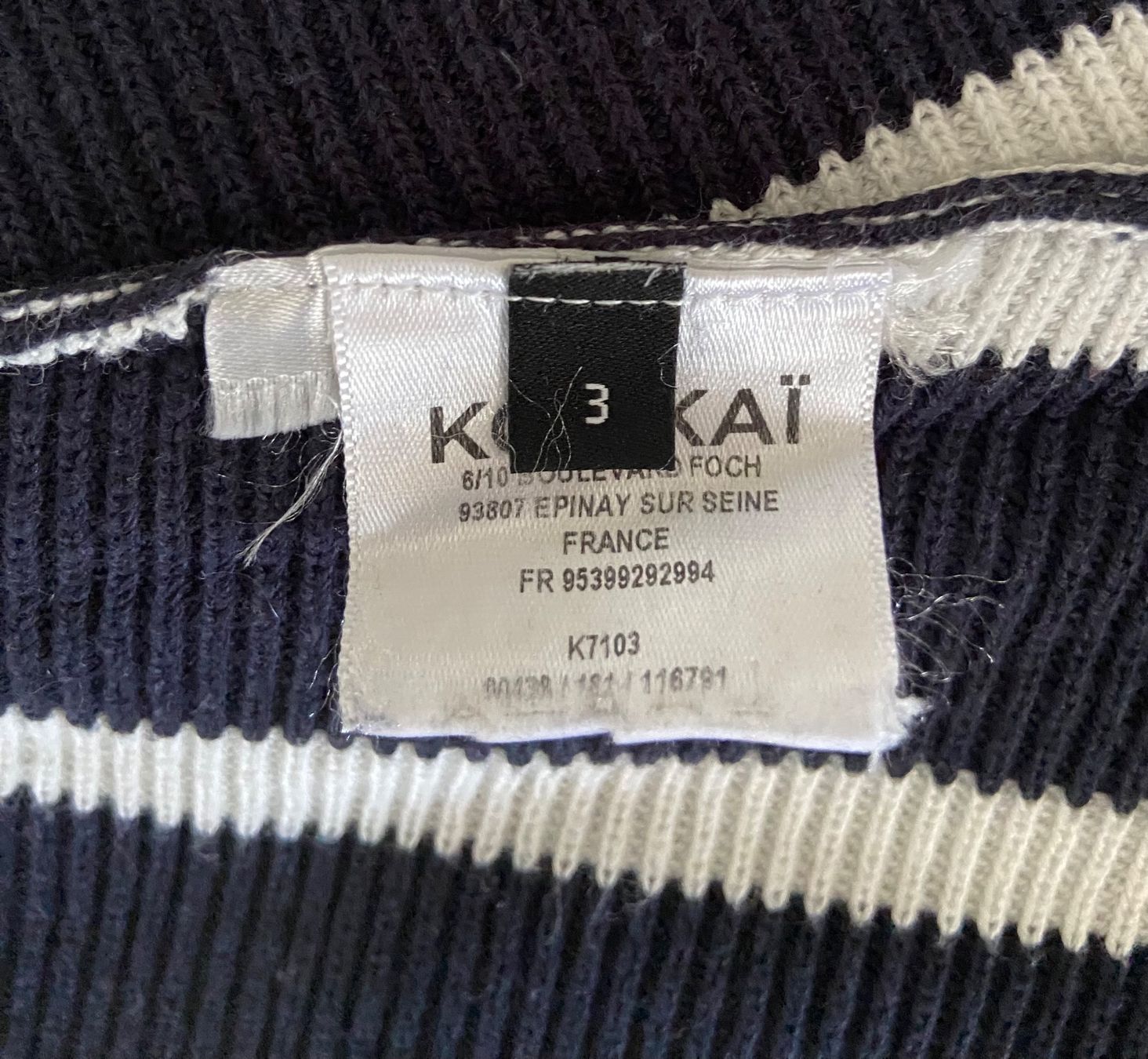 Kookai Maglioni & Felpe: KOOKAI Pull marine maille rayée col V devant et dos t.L – Nuovo (secondo la descrizione) da Genève venduto da kik_8jd6 4