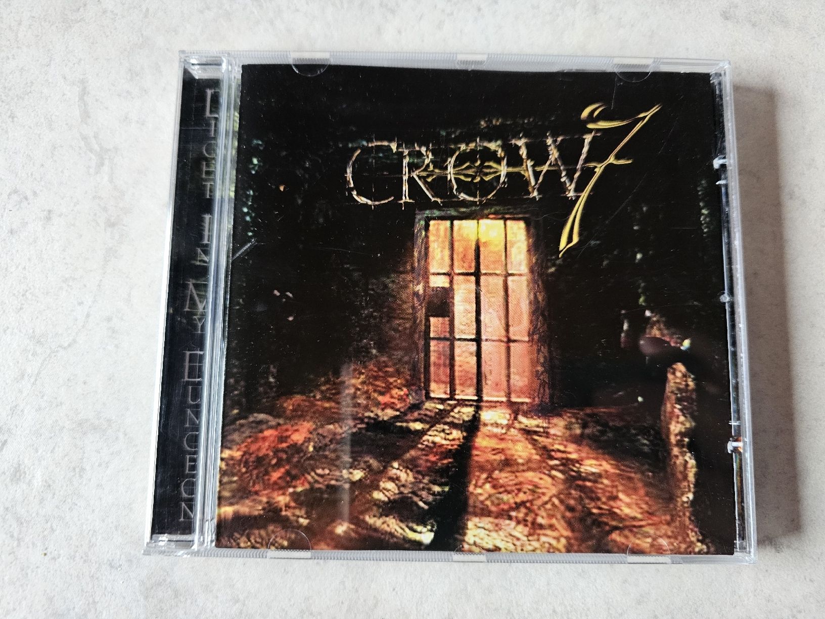 CDs: Crow7  -  Light In My Dungeon – Gebraucht aus Schneisingen von backstore24