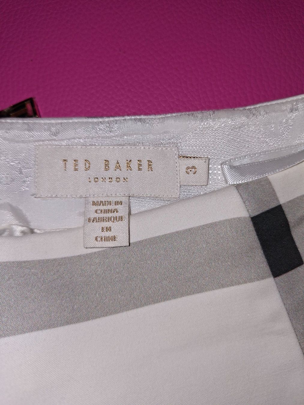 Ted Baker Gonne: Ted Baker Bleistiftrock – Nuovo (secondo la descrizione) da Unterentfelden venduto da hofa01 2