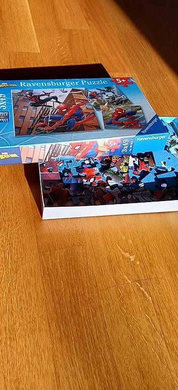 Ravensburger Puzzle: Ravensburger Puzzle Spiderman 3x49 Teile – Usato da Ittigen venduto da SandBell 1