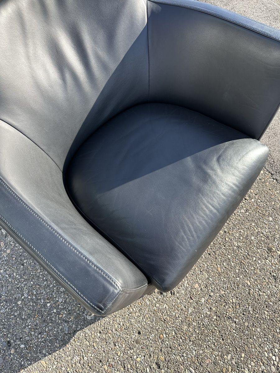 Poltrone: Leder Sessel / Ohrensessen – Usato da Zürich venduto da frauflufelberg 3