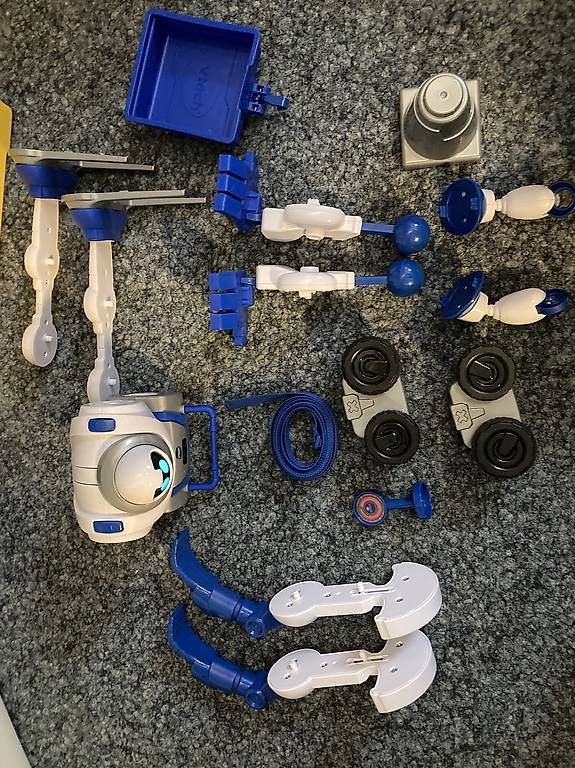 Spielzeuge: VTech Roboter 5in1 V-Bot – Gebraucht aus Henau von Lorelai06