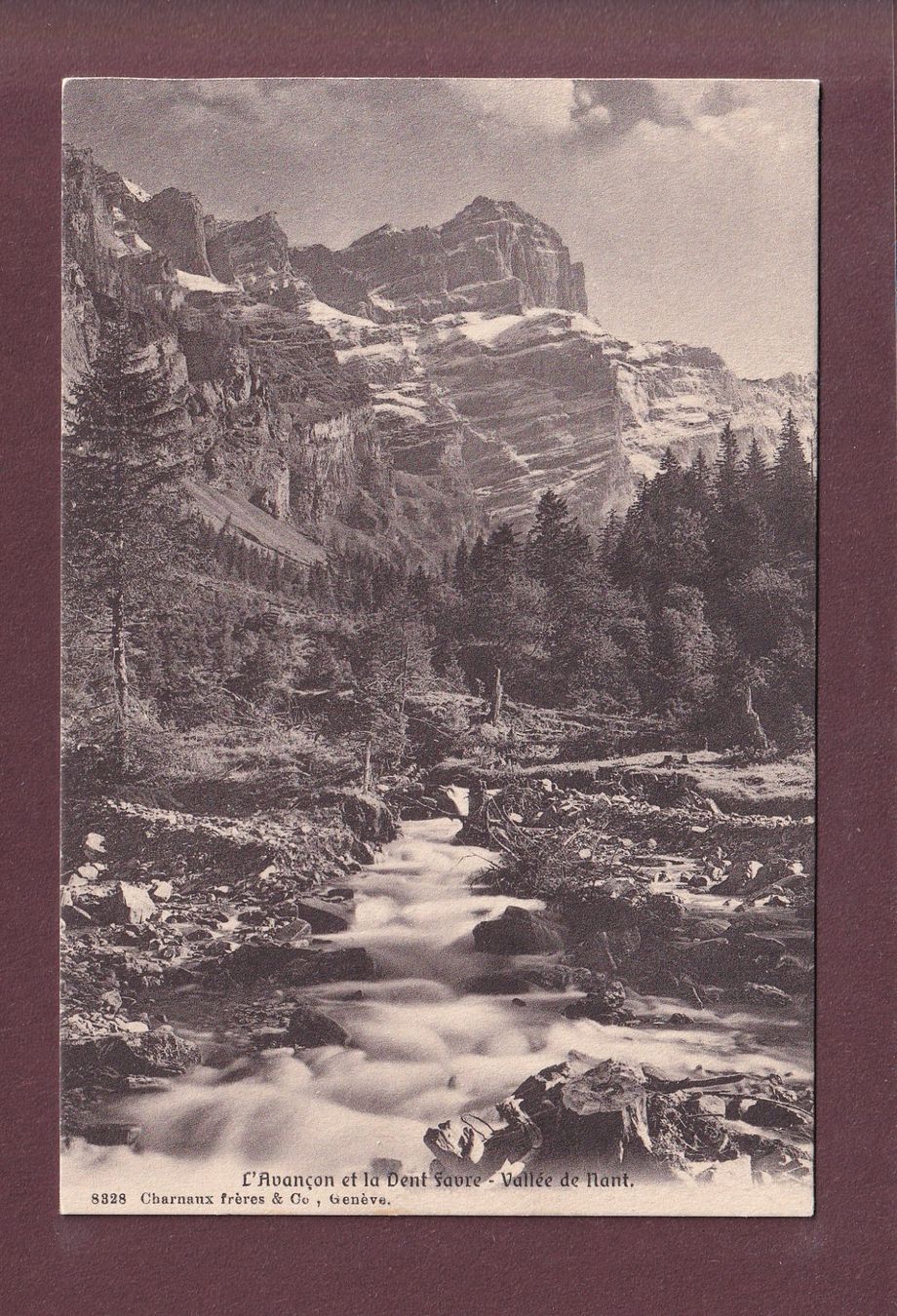 Cartoline postali: VALLEE DE NANT - Avançon - Dent Favre – Usato da Pully venduto da nicecards