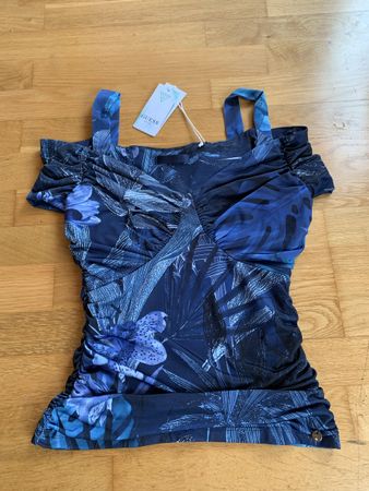 Guess Top, Gr XS-S, Neu mit Etikett