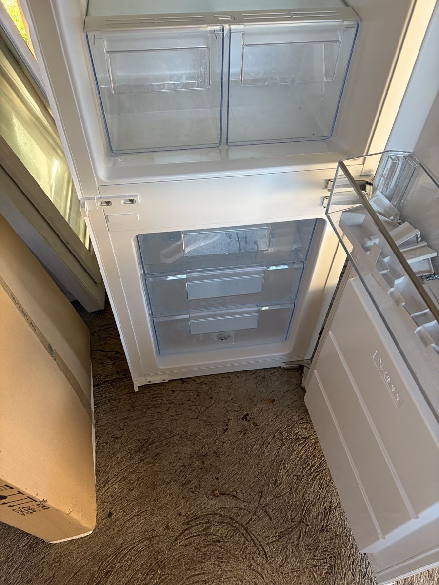 Electrolux Frigoriferi: Kühlschrank Electrolux 178 – Nuovo (secondo la descrizione) da Andwil TG venduto da sirknollte 6