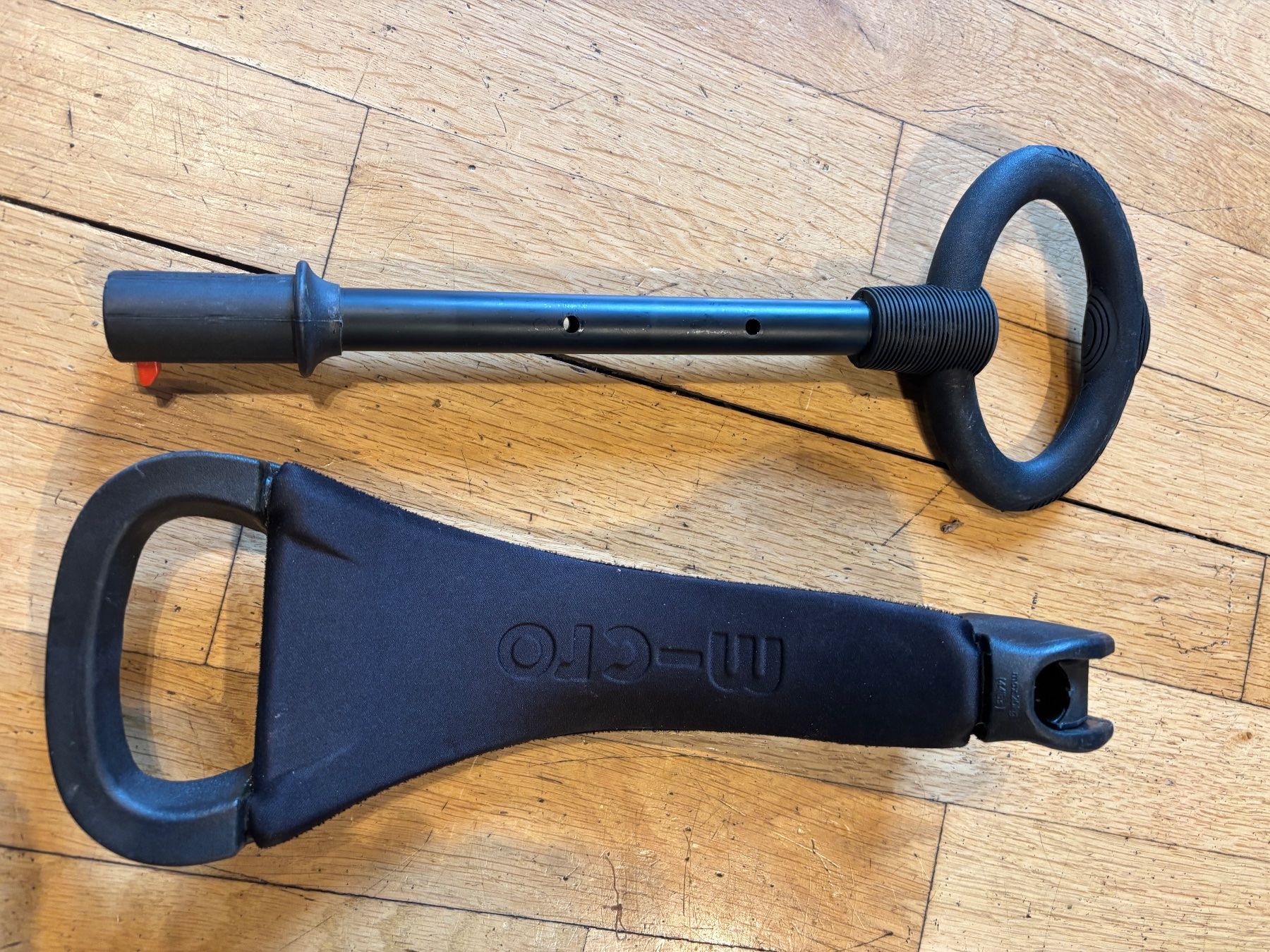 Kickboard: Sièges trottinette Micro-Mobility, 2pièces – Usato da Lajoux JU venduto da plise 1