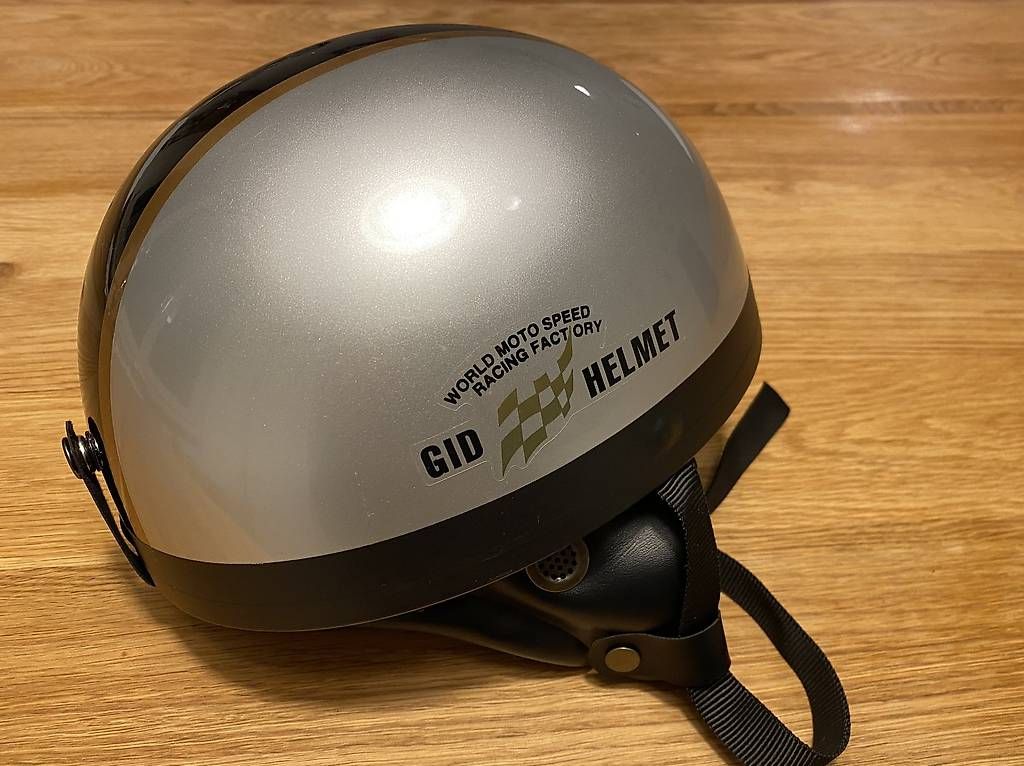 Caschi & visiere: Topfhelm silbern mit Streifen – Usato da Münsingen venduto da sno_b8fw