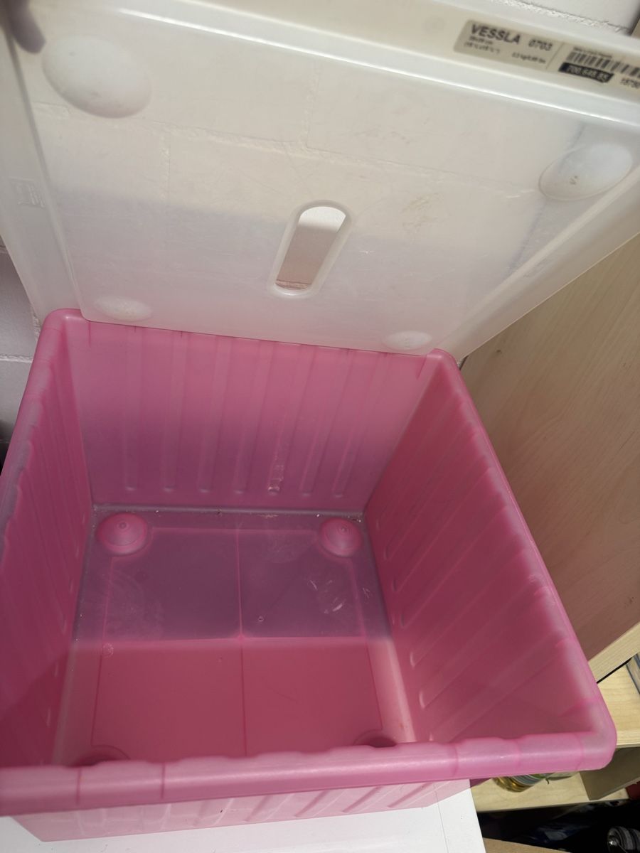 Ikea Contenitori & Simili: IKEA Aufbewahrungsbox mit Rollen – Usato da Bülach venduto da sha_5brm 1