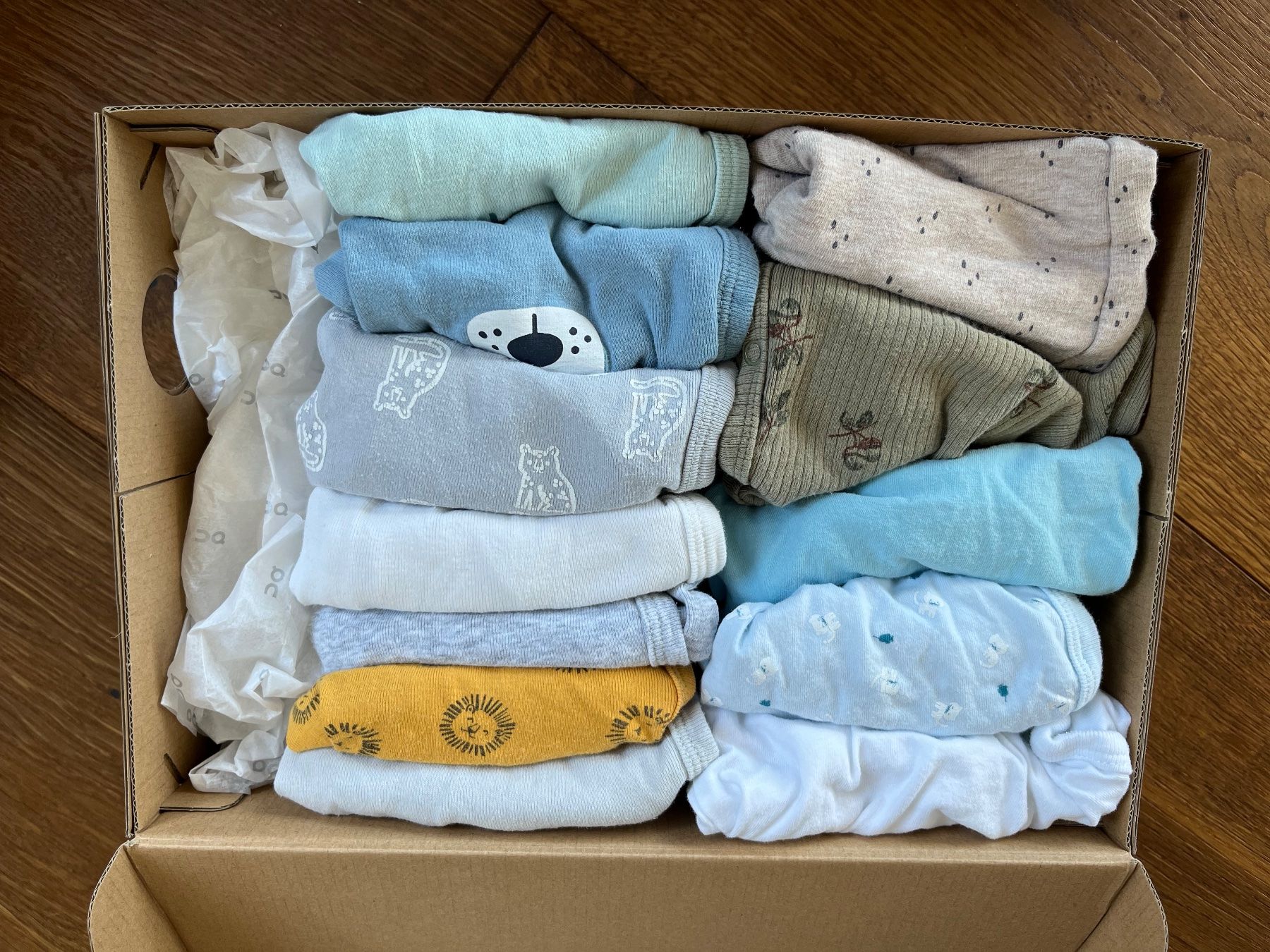Lotti & Set di vestiti: Vêtements Bébé en Coton – Usato da Olten venduto da Elvi7 3
