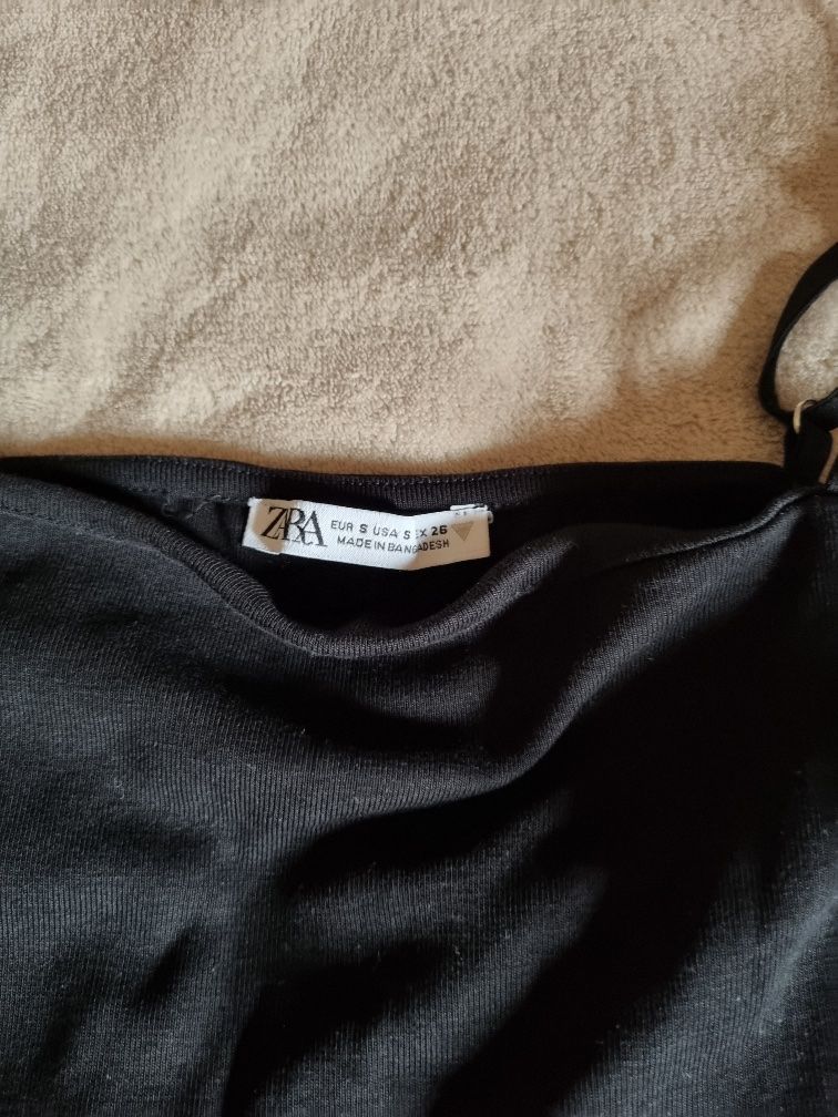 Zara Kleider: Robe noire Zara - Taille S – Gebraucht aus Riddes von pierre-a-facettes 1