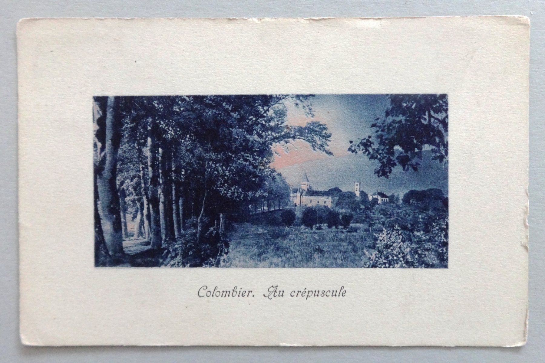 Ansichtskarten: Colombier, Au Crépuscule – Gebraucht aus Fétigny von Billy2miny
