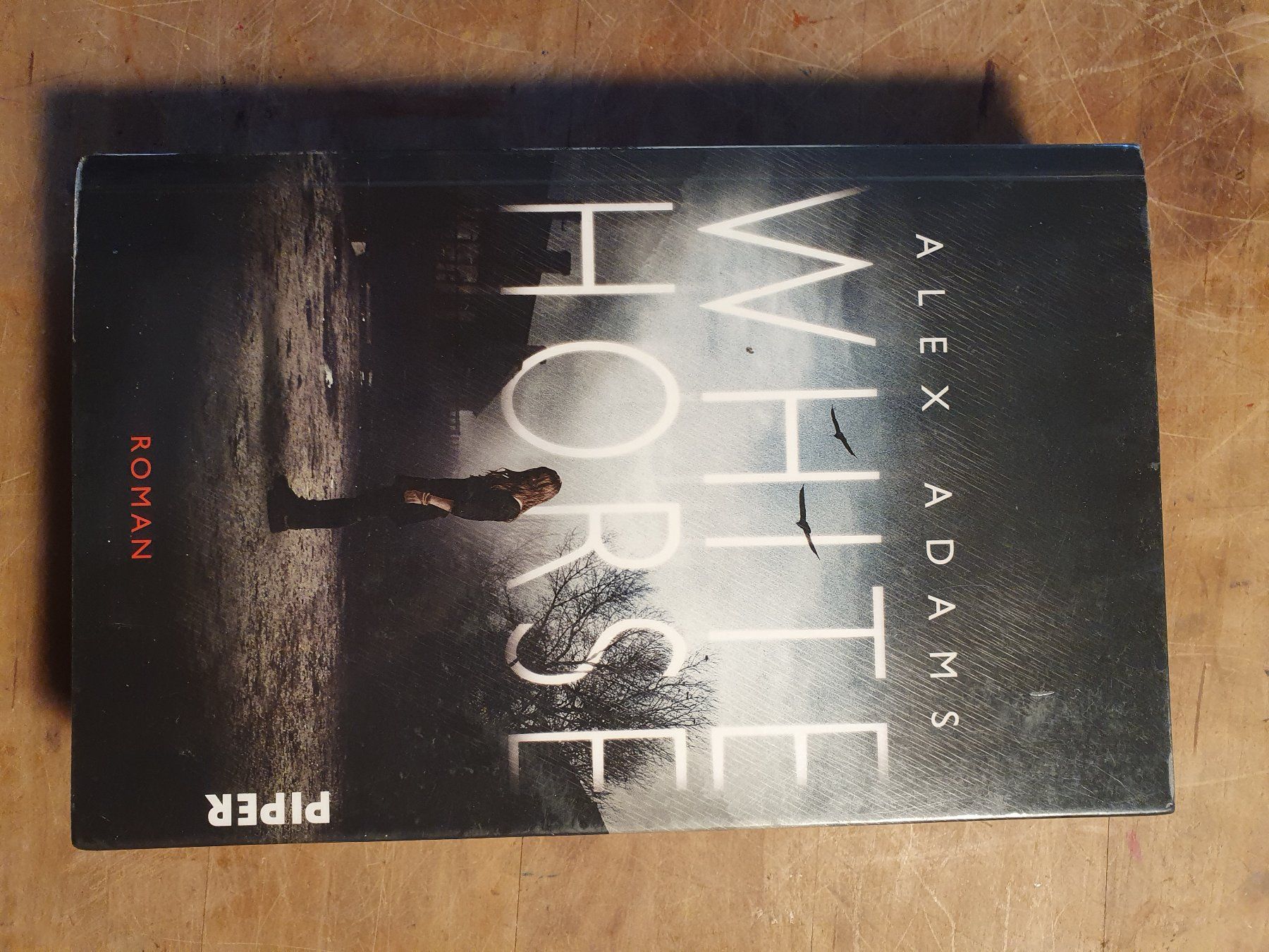 Bücher: white horse – alex adams – Gebraucht aus Zürich von loosebone
