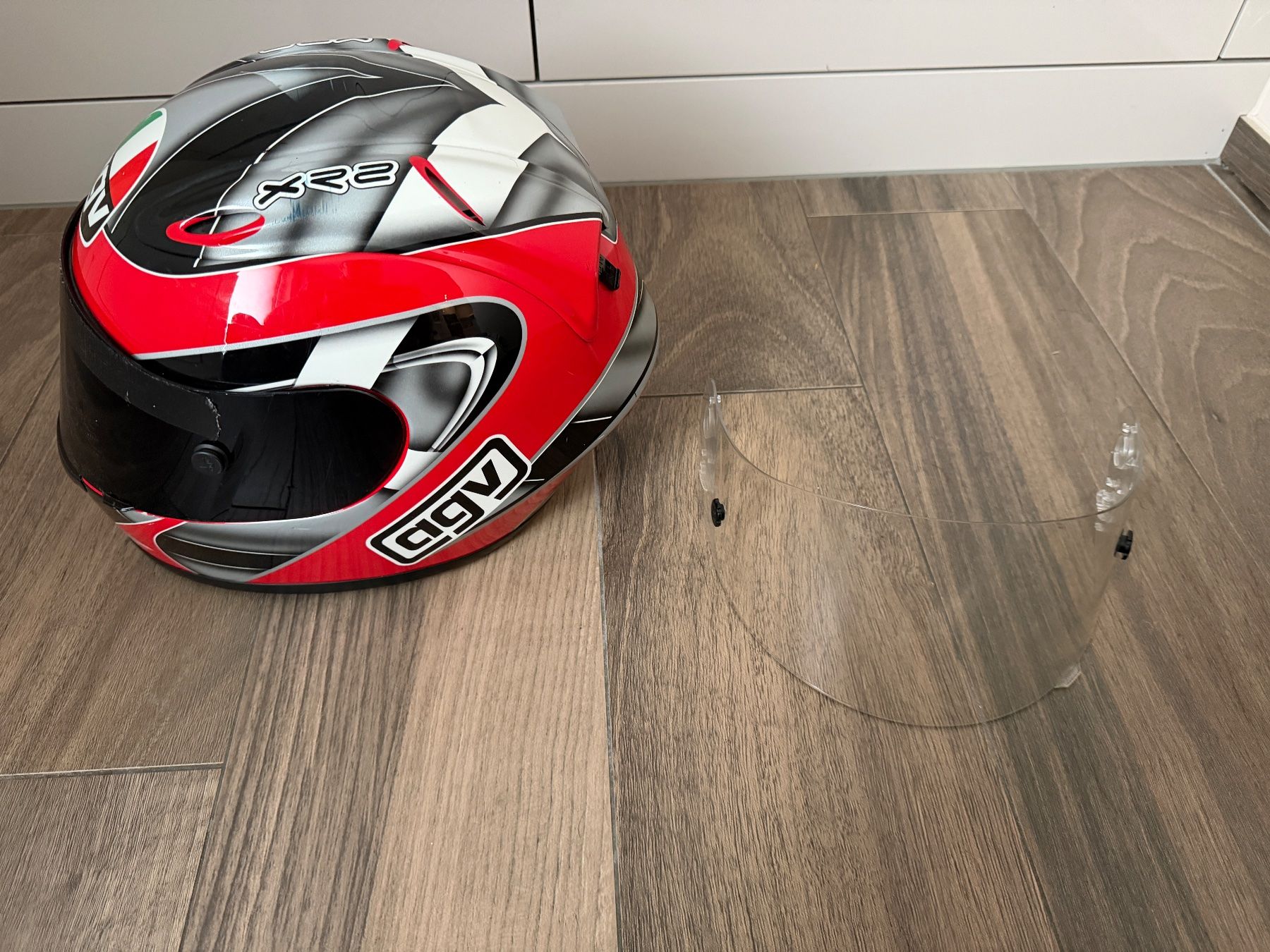 AGV Casques & visières: AGV Helm Motorrad Helm XR2 ML – D'occasion à Horgen par Auction-Kings 2