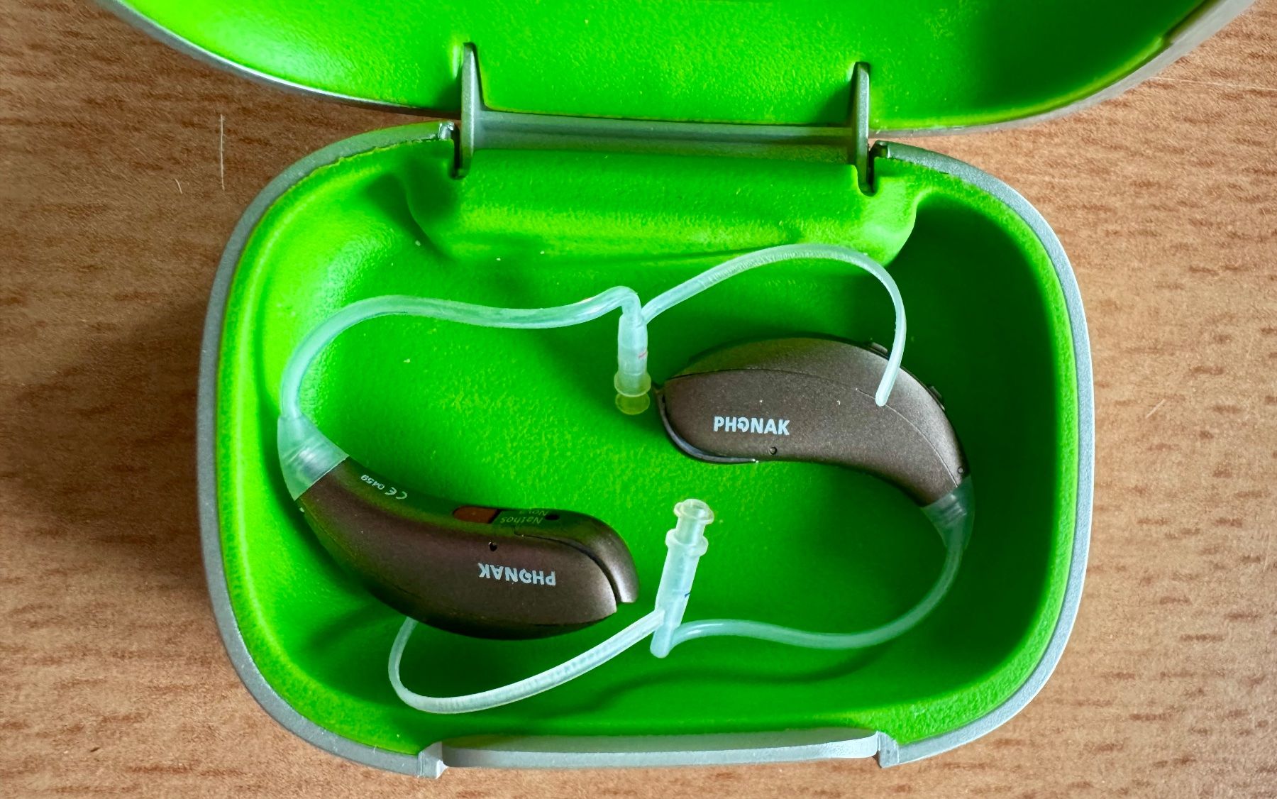 Phonak Attrezzature mediche: Phonak Natos Nova M Hörgeräte – Usato da Hermetschwil-Staffeln venduto da Sigmund57