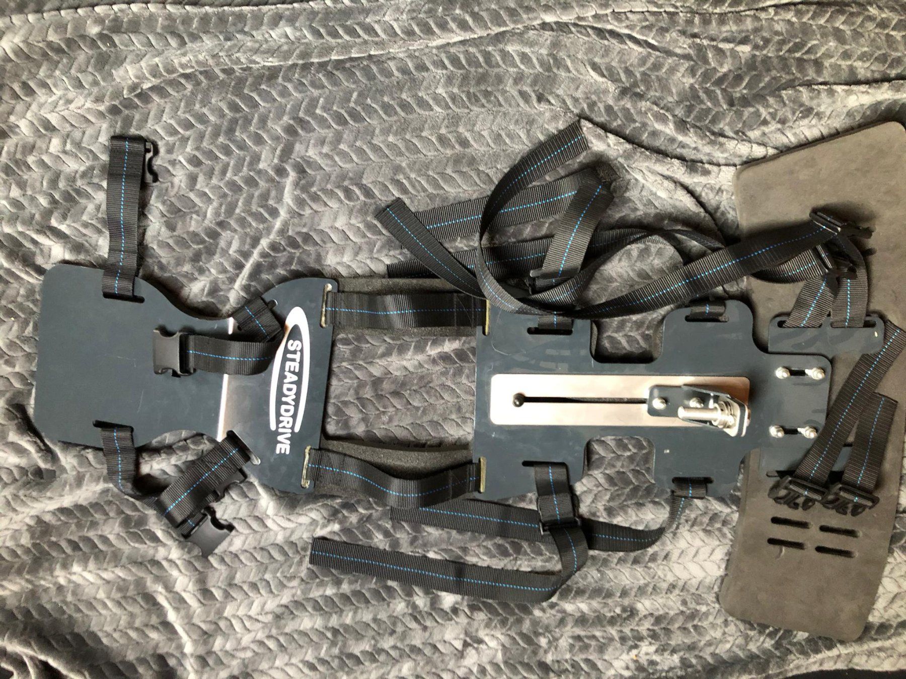Trépieds & Accessoires: Steadycam Schwebestativ Weste/Kameraarm – D'occasion à Schmerikon par Mic07 2