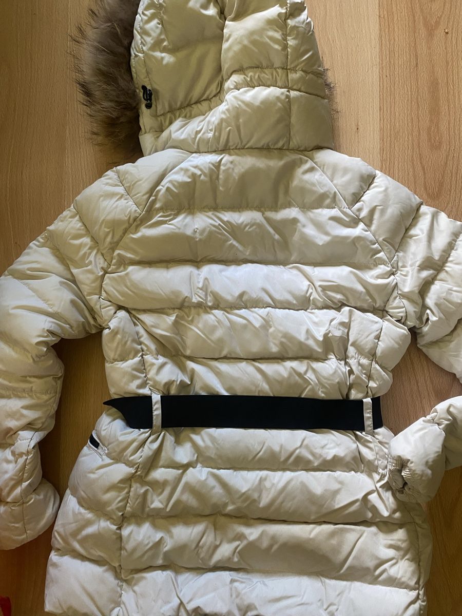 Moncler Giacche: Veste Moncler neuve – Nuovo (secondo la descrizione) da Préverenges venduto da cha_jrn9 1