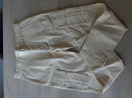 Pantalon cargo ZARA beige  taille 40  très bon état