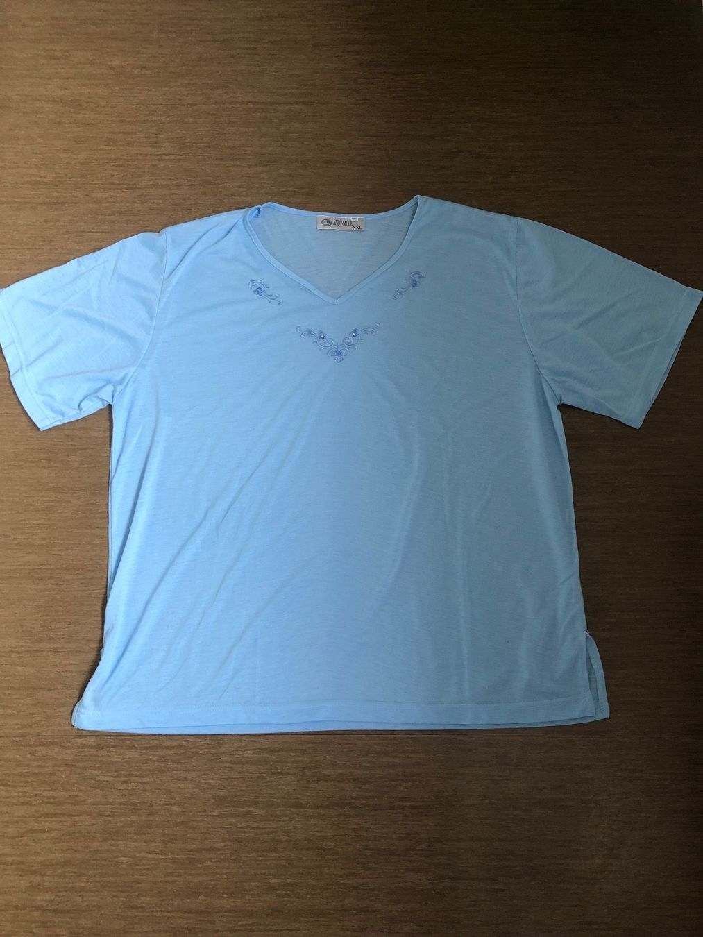 T-Shirts: Damen Sommershirt Hellblau Grösse CXL – Gebraucht aus Bern von Nole6