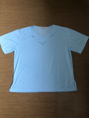 Damen Sommershirt Hellblau Grösse CXL