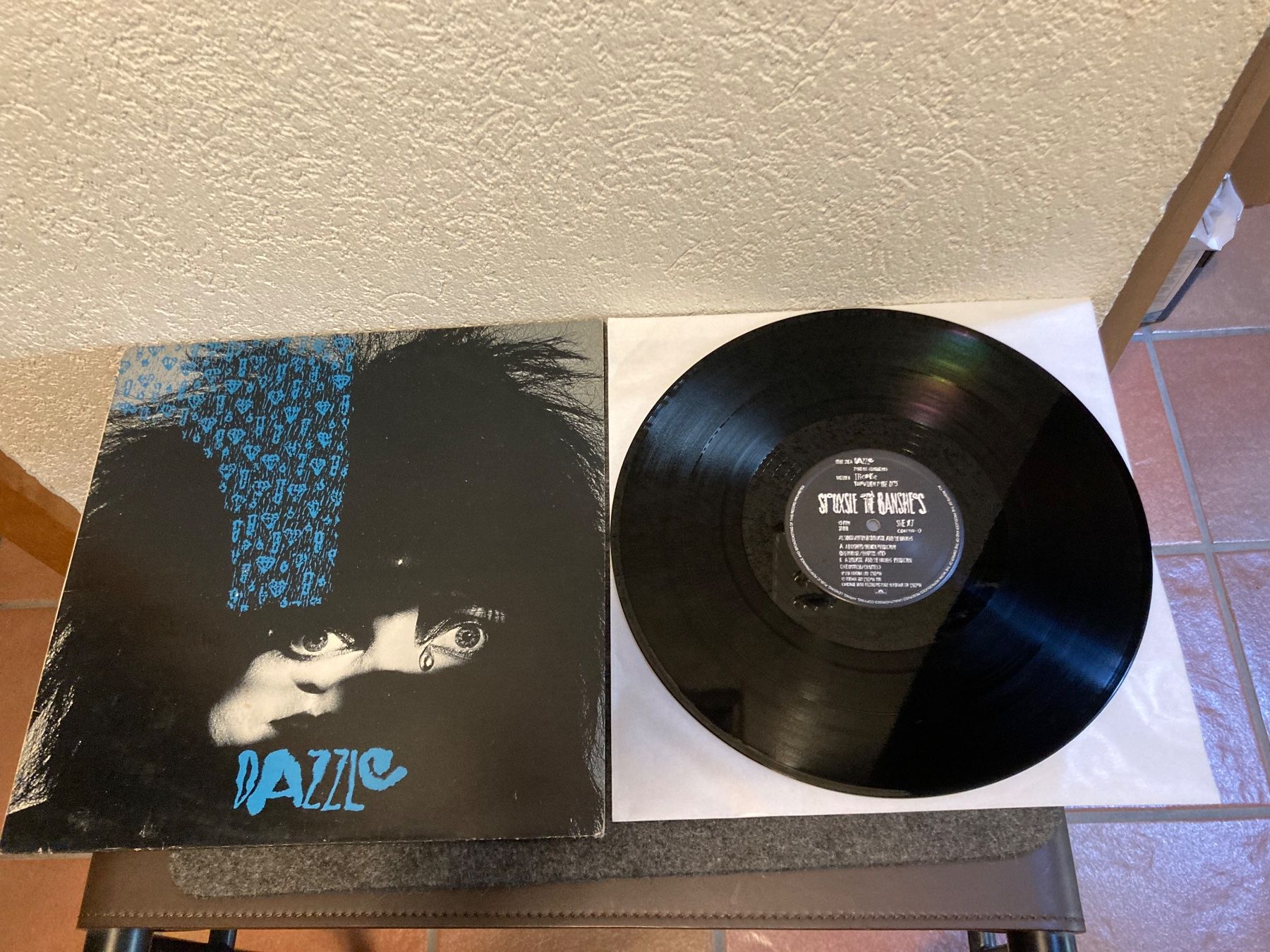 Schallplatten: Siouxsie And The Banshees - Dazzle (12") – Gebraucht aus Fribourg von Karushi