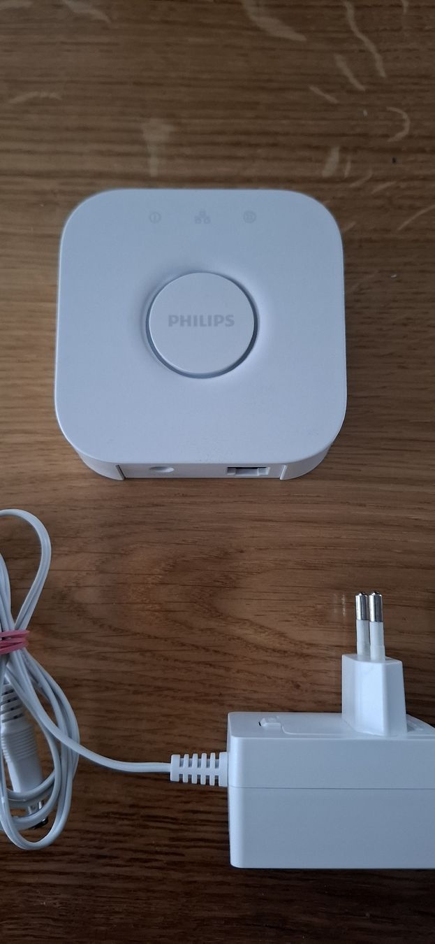Philips Steuerung: Philips Hue Bridge - Smarte Lichtsteuerung – Gebraucht aus Guntershausen von Jtattoo 1