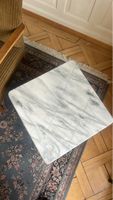 Vintage Marmortisch – quadratisch, Designklassiker, schwerer