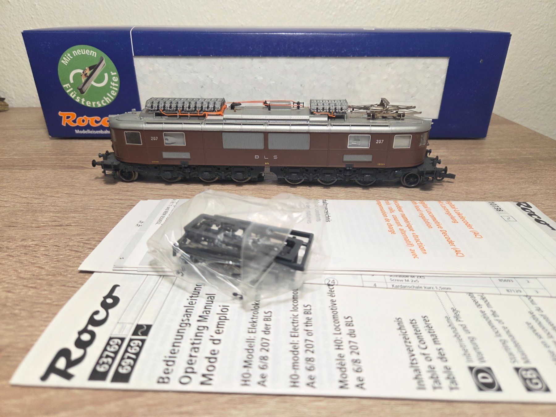 Roco Modellini di ferrovie: Roco 69769 E-Lok 207 BLS Digital H0 – Usato da St-Aubin-Sauges venduto da Lo_Go 6