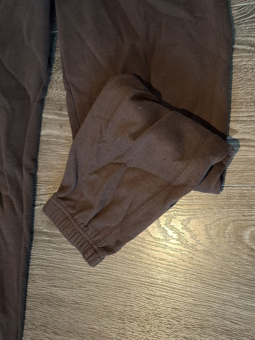 Pantalons: Amisu Jogginghose in Braun – D'occasion à Dübendorf par bia_j2zg 3