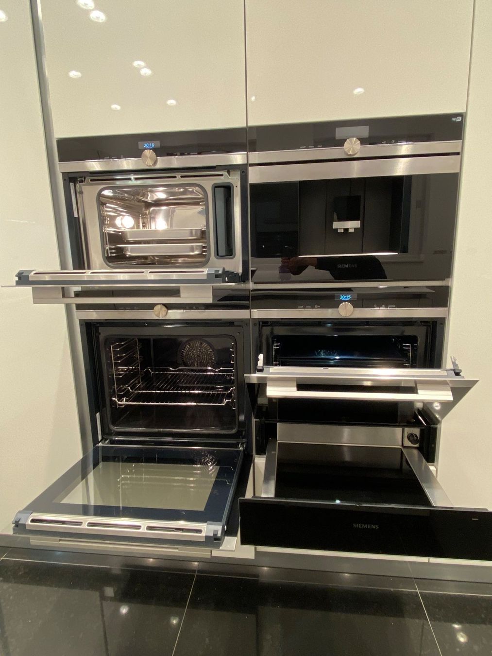 Siemens Elettrodomestici da cucina: Siemens Küchengeräte Einbau-Set – Usato da Vico Morcote venduto da Wurzeli64 2