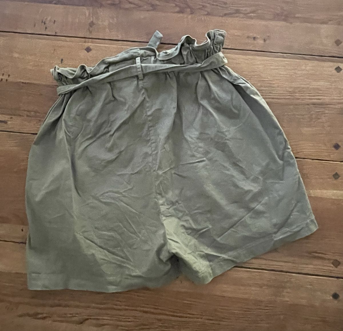 Please Jeans Pantaloni: Short taille haute PLEASE taille S – Usato da Marin-Epagnier venduto da sachaechinta 2